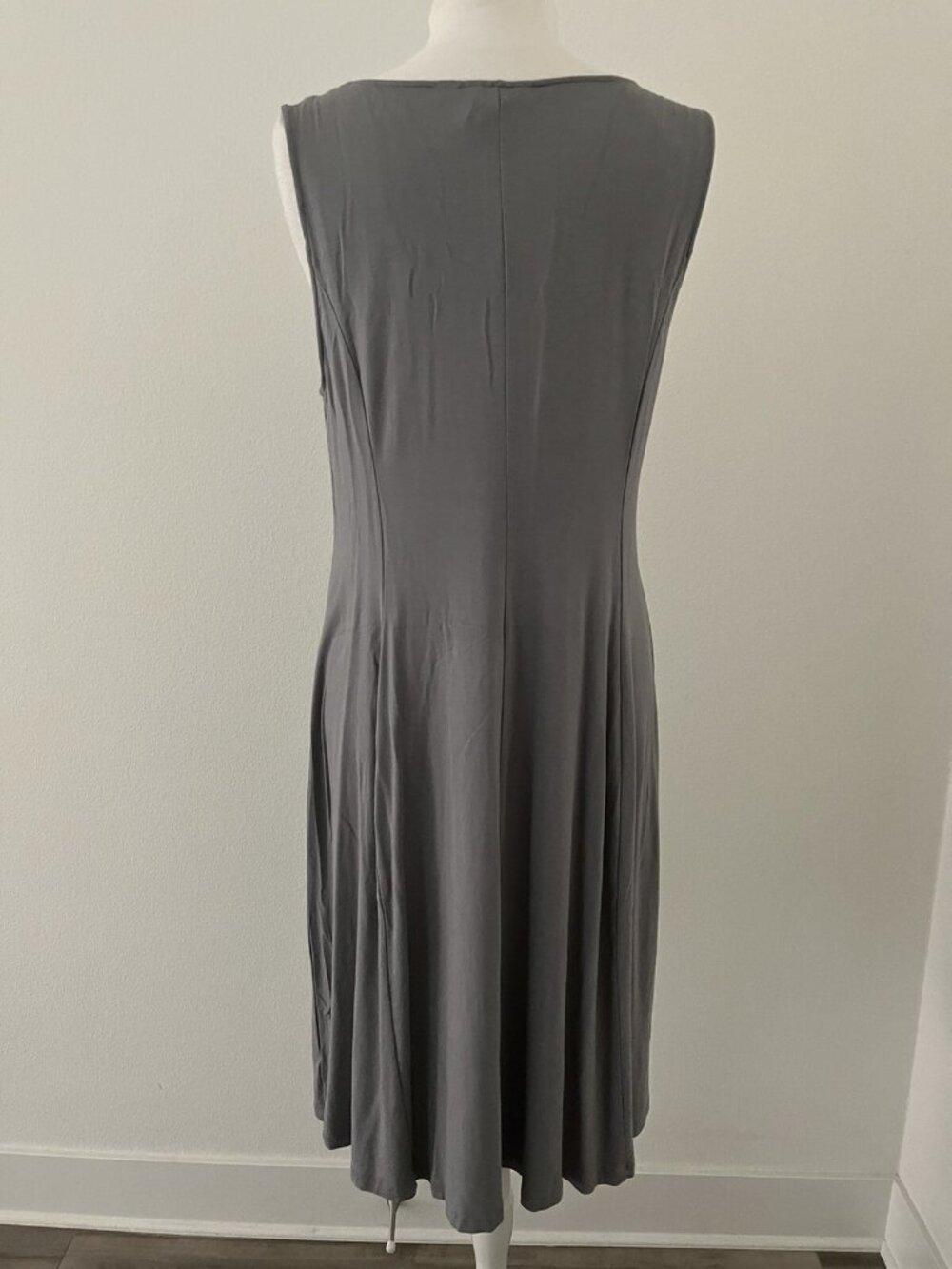 Linea by Louis Dell’Olio Steel‑Gray Knit Cowl‑Neck Midi Dress M Minimalist Luxe - Picture 4 of 7